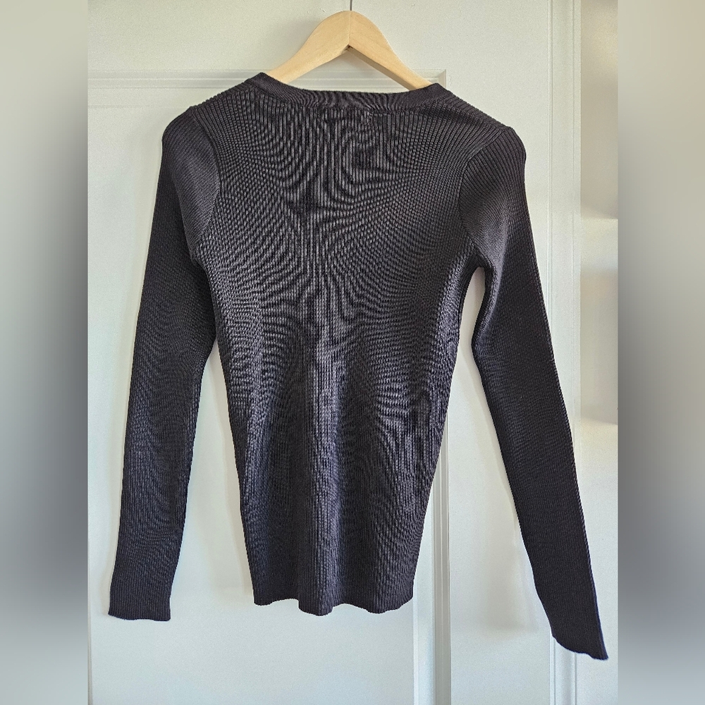 Black Ribbed Long Sleeve Top - Picture 6 of 9